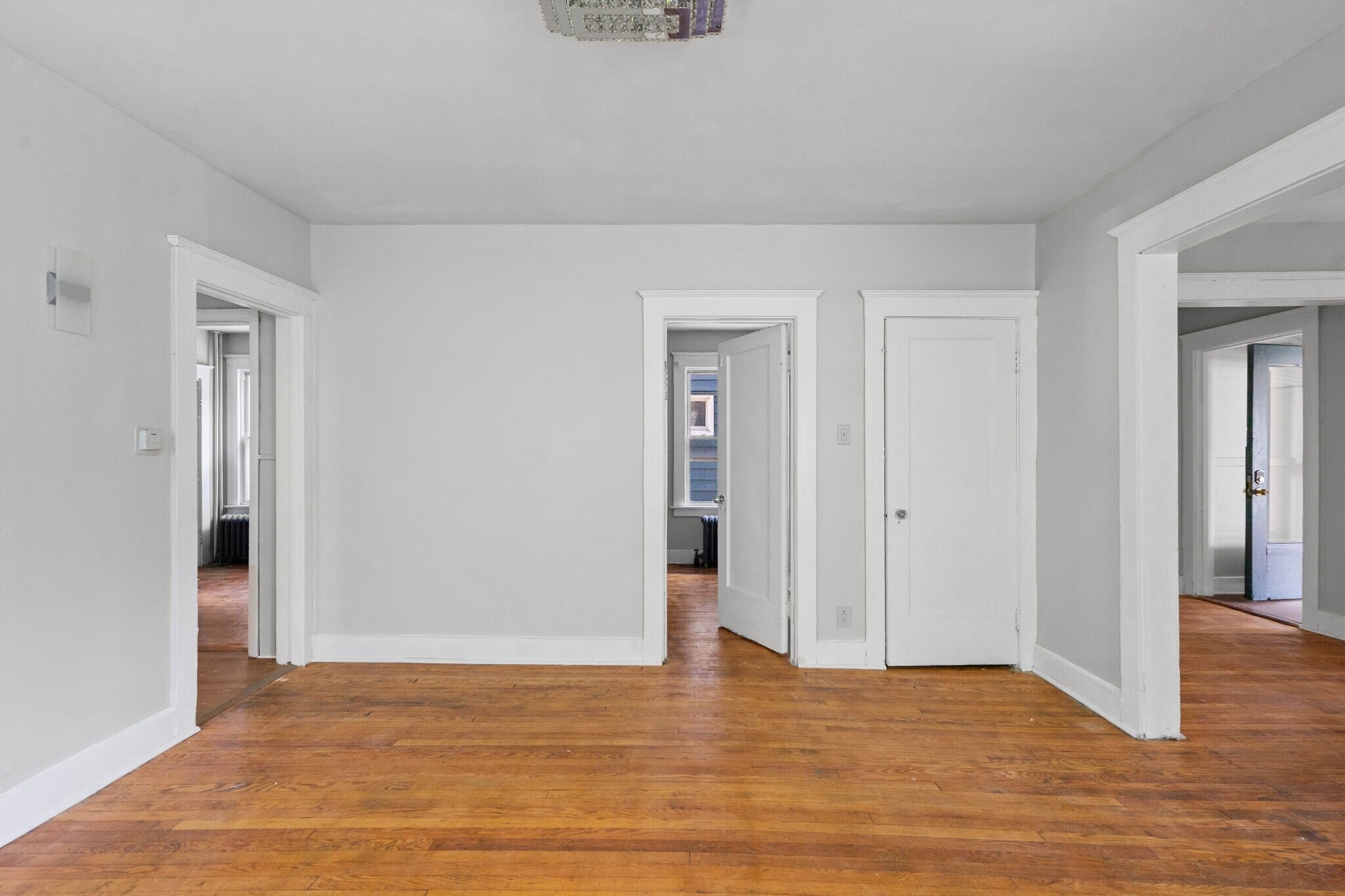 Building Photo - 112 Winthrop Ave