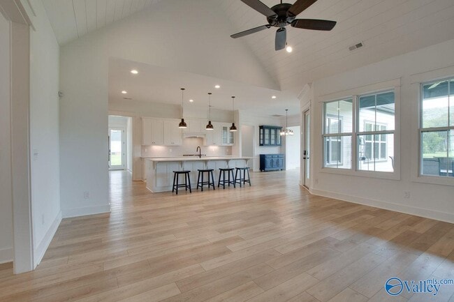 Building Photo - 6128 Pembrook Pond Pl SE