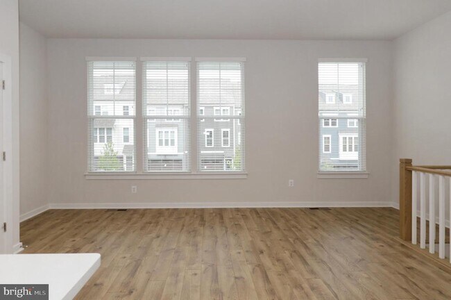 Building Photo - 1709 Beech Leaf St