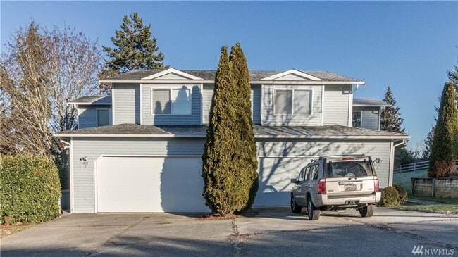 Unit B - 5031 Sunnyside Blvd