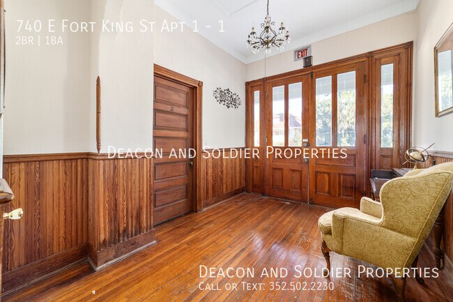 Building Photo - 740 E Fort King St