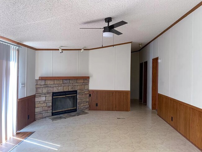 Building Photo - 112 Woodford Pl Ct