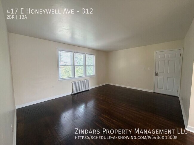 Building Photo - 417 E Honeywell Ave