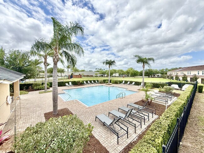 Building Photo - 7211 Merlot Sienna Ave