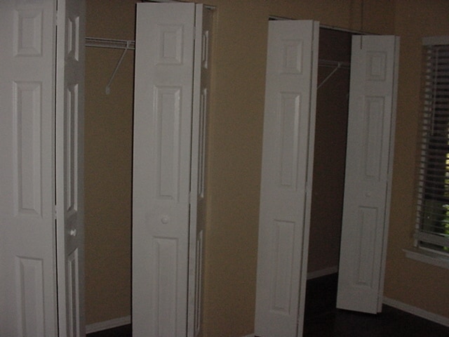 Building Photo - 4037 NW Cinnamon Tree Cir