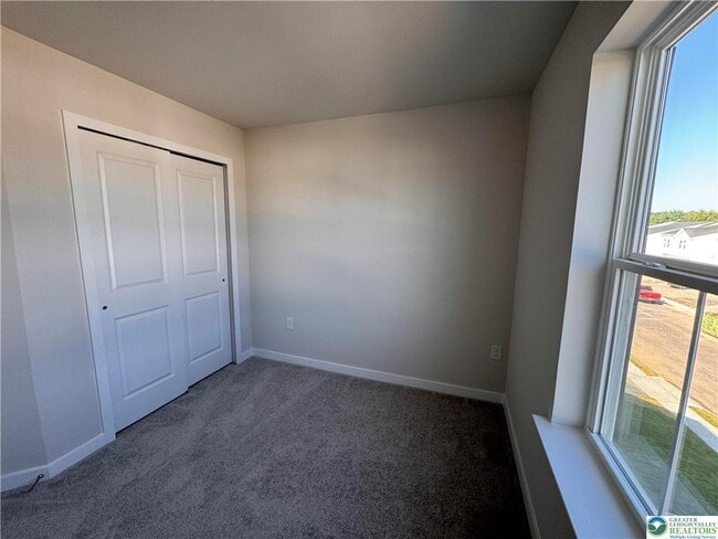 Building Photo - 7666 Clayton Ave