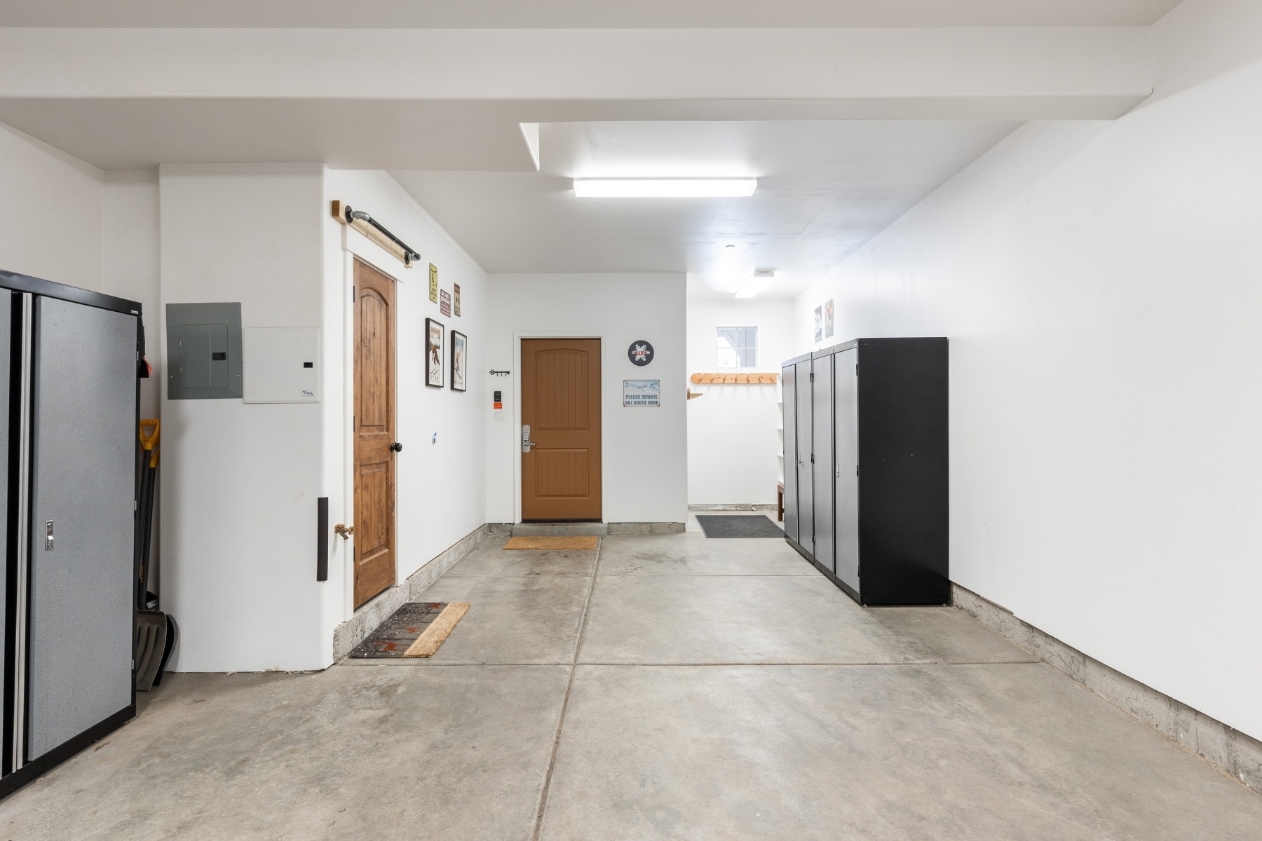 Building Photo - 13331 N Highmark Ct