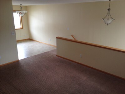 Building Photo - 108 Oriole Path