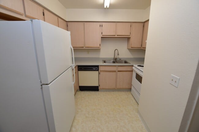 Building Photo - 3151 N Soaring Gulls Dr