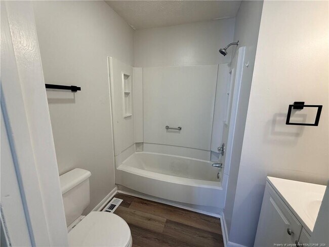 Building Photo - 1422 Tangora Ln