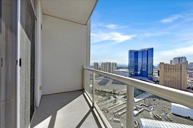 Building Photo - Dual Masters & Incredible Strip Views, 37th Floor or Allure