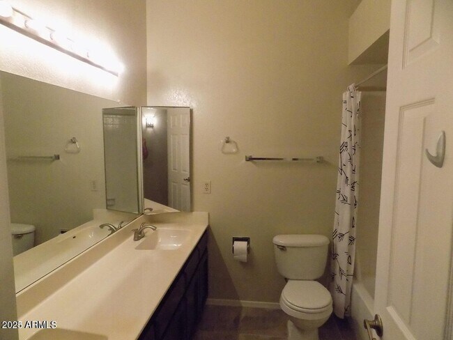 Building Photo - 9081 E Aster Dr