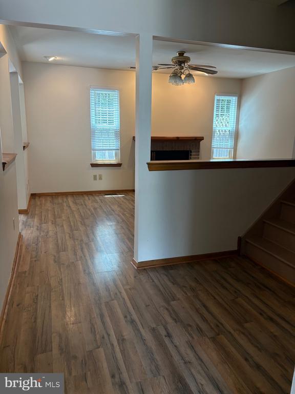 Building Photo - 8 Partridge Ct
