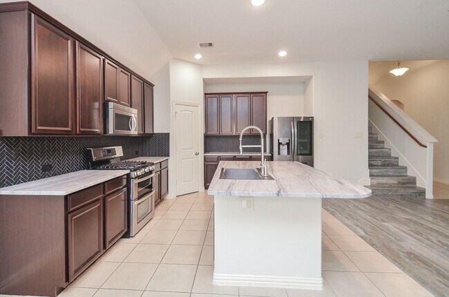 Building Photo - 17902 Logans Pine Dr