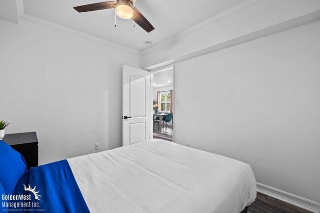 Building Photo - Modern 3Bdm 1Ba Unfurnished Downstairs Uni...