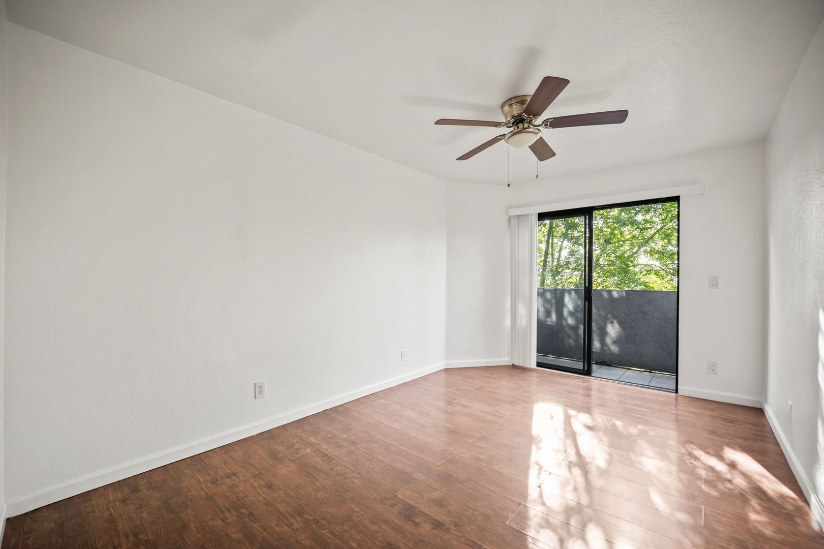 Building Photo - 412 Coronado Ter