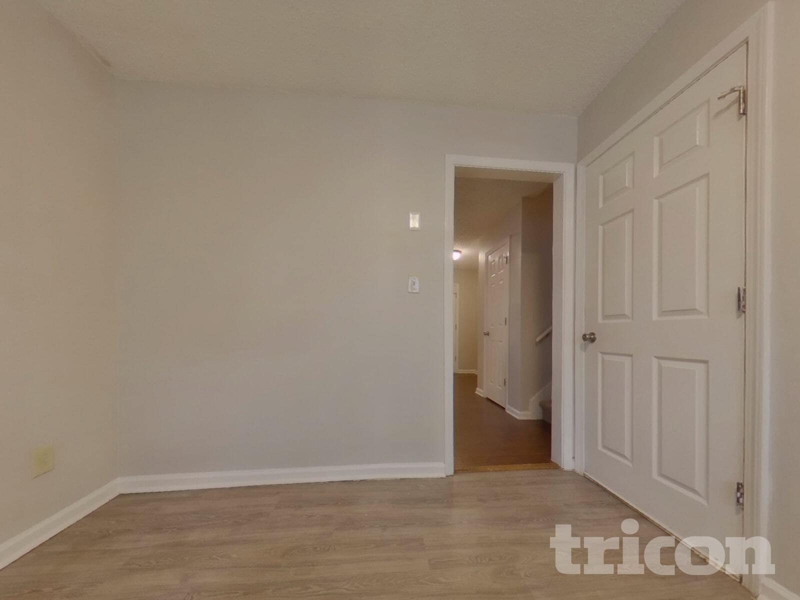 Building Photo - 329 Stratford Dr