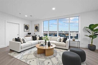 Building Photo - 17 AVENUE E