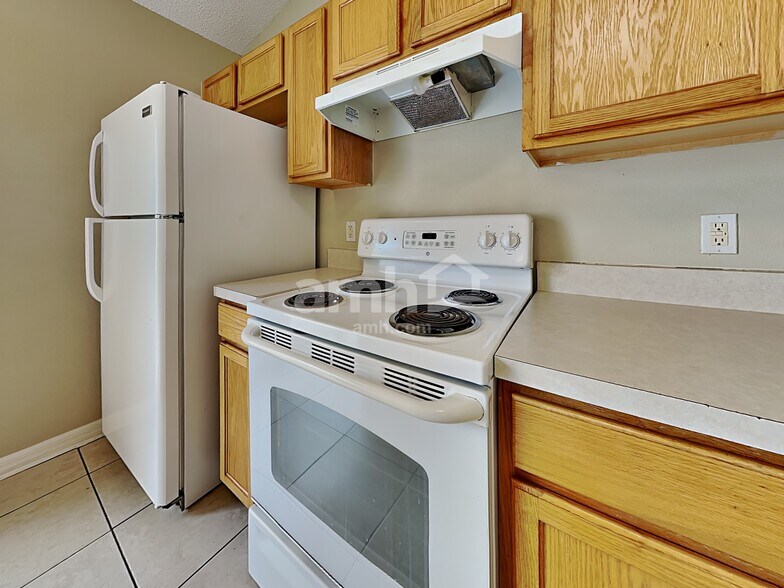 Building Photo - 13826 Gentle Woods Ave