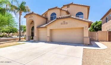 Building Photo - 2751 E San Tan St