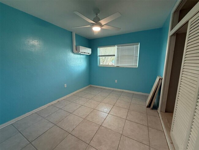 Building Photo - 21282 Coulton Ave