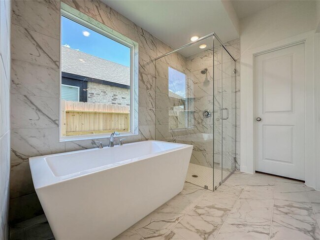 Building Photo - 541 Sand Branch Dr