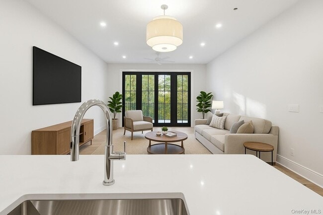 Building Photo - 34 Clinton Ave