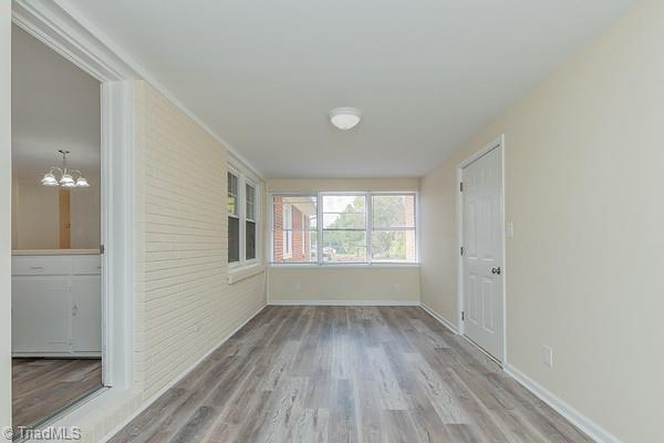 Building Photo - 206 Abbotts Ave