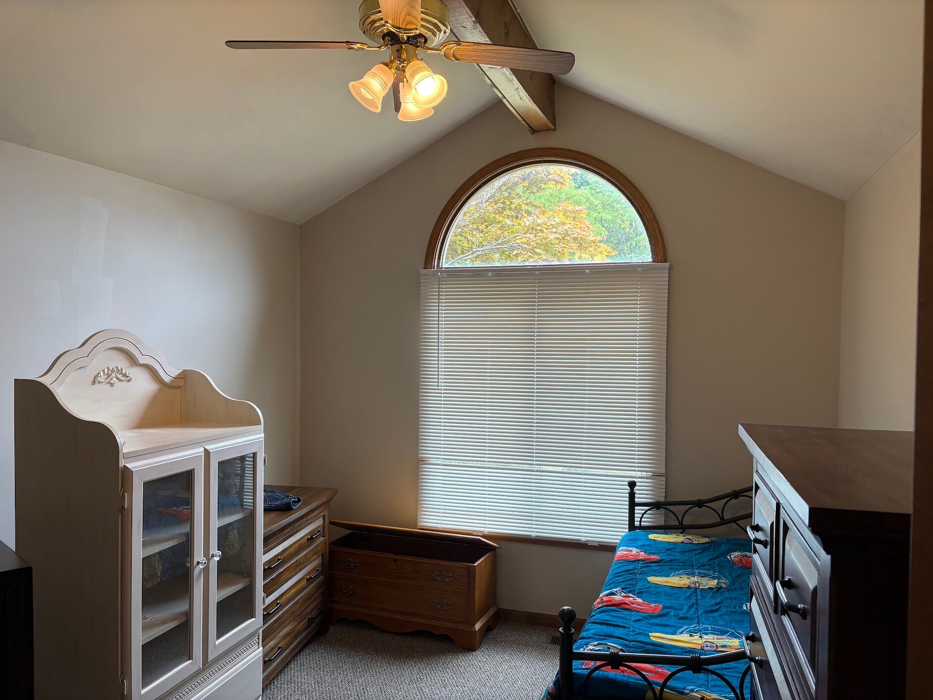 Building Photo - 50989 Middle River Dr