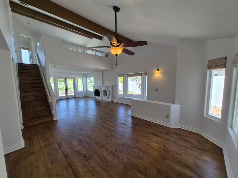 Building Photo - 4962 Corinthia Way