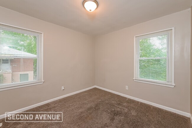 Building Photo - 5566 Cypress Dr