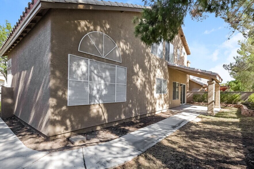 Building Photo - 147 Alterra Dr