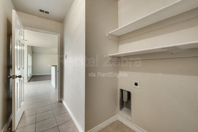 Building Photo - 4216 Summersweet Ln
