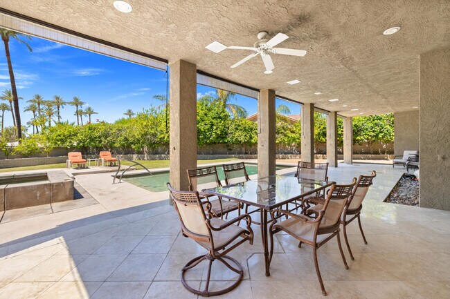 Building Photo - 70520 Gardenia Ct