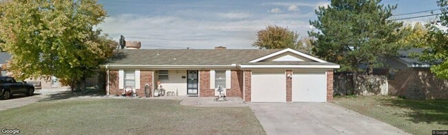 Building Photo - 2503 SE 19th Ave