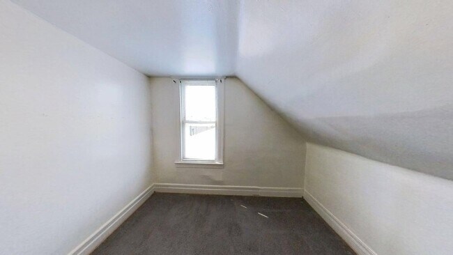 Building Photo - 11326 Saint Aubin St