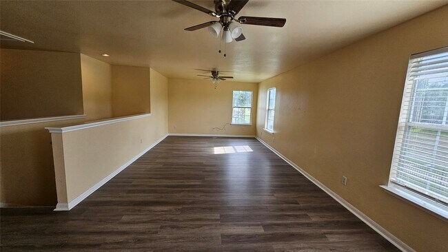Building Photo - 22135 Greengate Dr