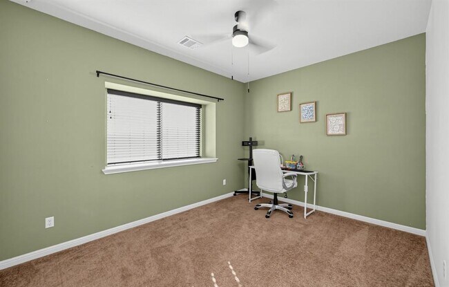 Building Photo - 261 Arabian Colt Dr
