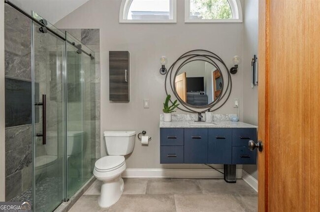 Building Photo - 168 Garland Ave