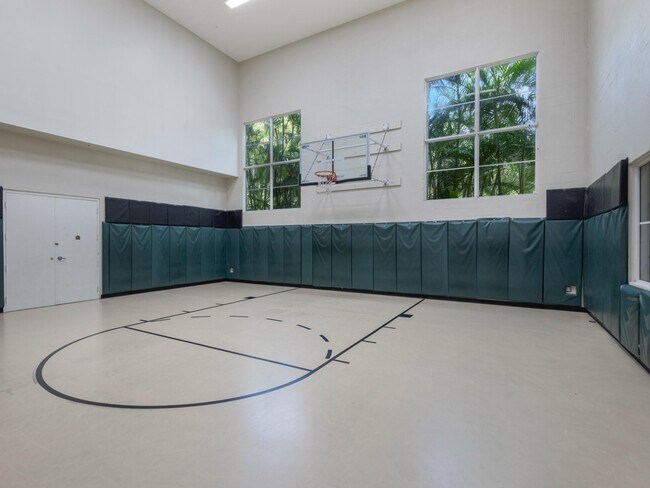 Building Photo - 1660 Renaissance Commons Blvd