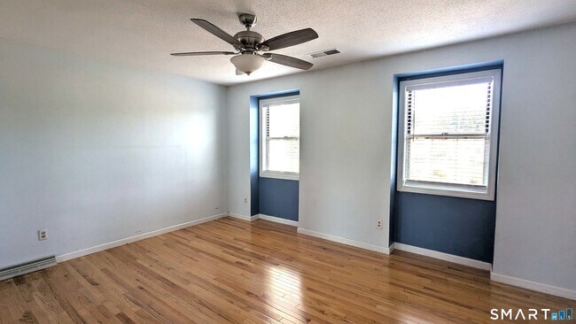 Building Photo - 157 Austin Ryer Ln