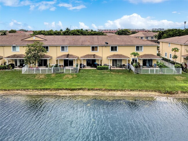 Building Photo - 9115 Chambers St