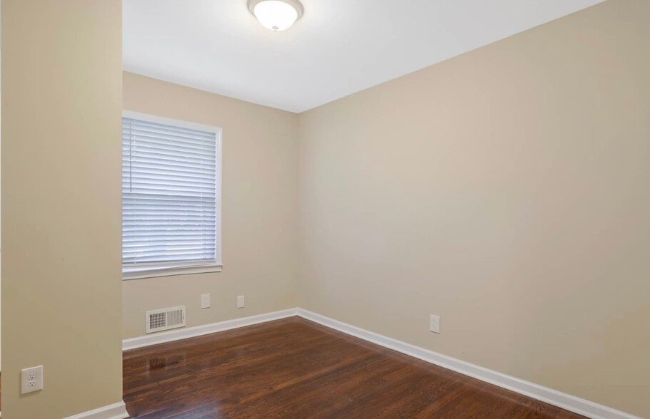 Building Photo - 3031 Remington St