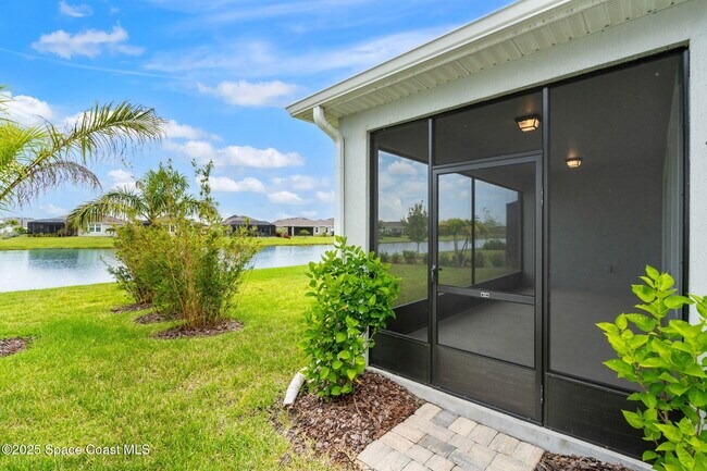 Building Photo - 2999 Pangea Cir