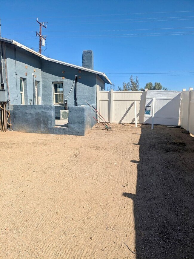 Building Photo - 72061-72067 Joshua Dr.