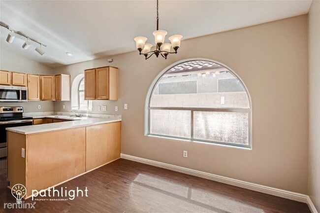 Building Photo - 3 br, 2 bath House - 12618 W Cambridge Ave...