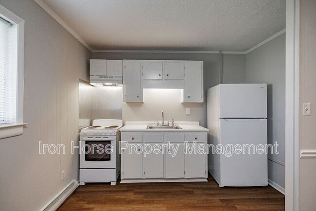 Building Photo - 550 Macon Hwy