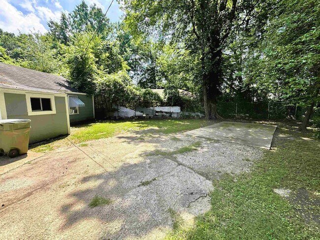 Building Photo - 4374 Deborah Ave