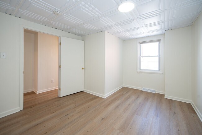 Building Photo - 455 Fairmount Ave