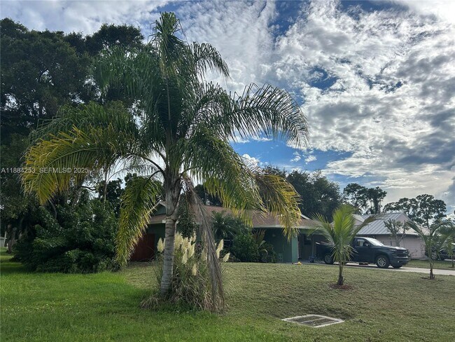 Building Photo - 7109 Santa Rosa Pkwy